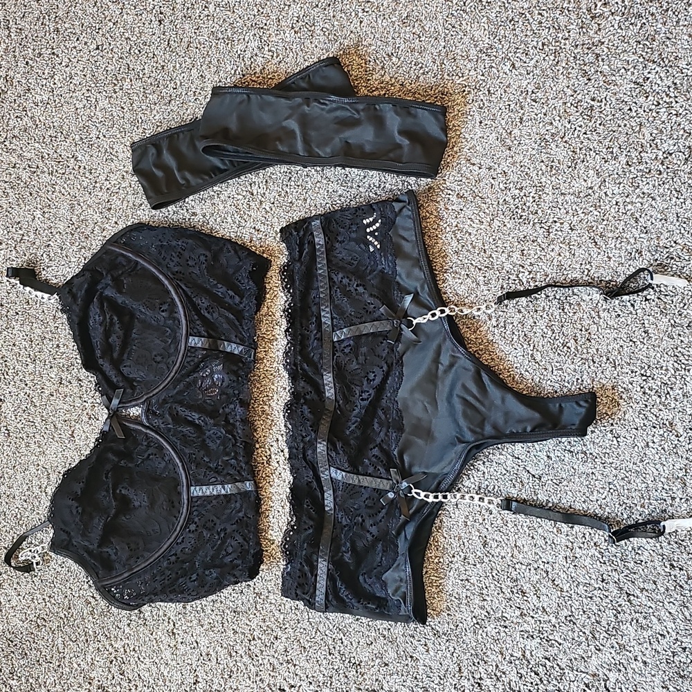 NEW! Black Lingerie Set Sz 1xl